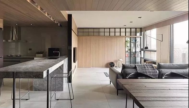 木地板上墻可以調(diào)節(jié)室內(nèi)溫濕度?地板上墻還有哪些好處?